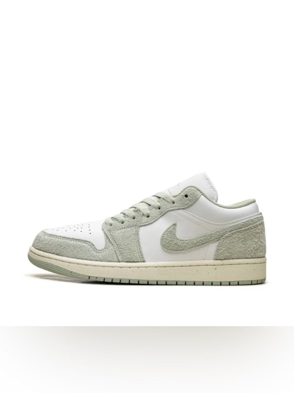 Nike Air Jordan 1 Low SE Sea Foam Boys Youth Size 4